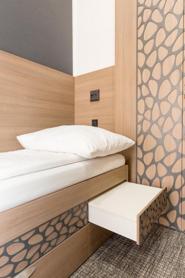 E14 Design Hostel Budapest Ngoại thất bức ảnh